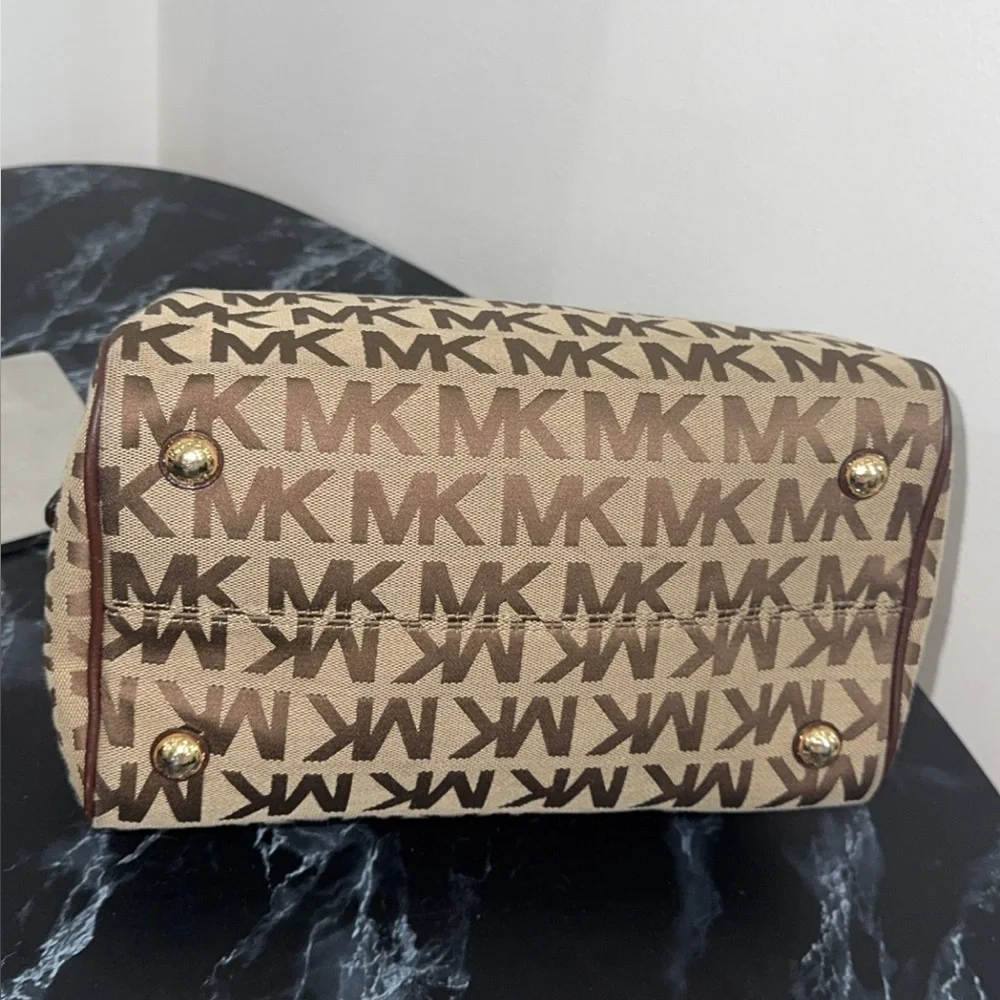 Michael Kors Handbag GRAYSON Khaki/Brown Signature Jacquard Authentic - Picture 7 of 10